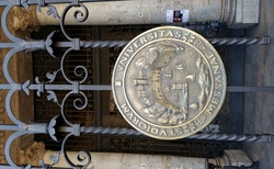 20180517-100331_250x154_crop_478b24840a