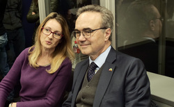 p1222004-copy_250x154_crop_478b24840a