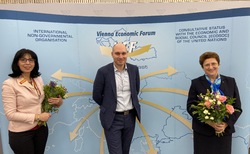 img-2071_250x154_crop_478b24840a