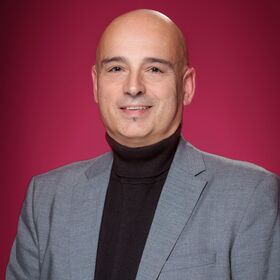 petar-todorov-fb-durjaven-kuklen-teatur-gr-burgas_280x280_crop_478b24840a