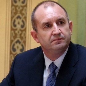 0000315142-article2_280x280_crop_478b24840a