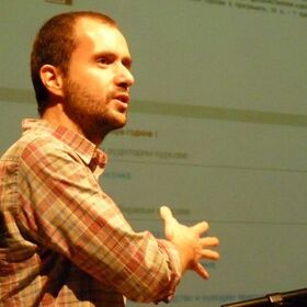 viktor-avramov_280x280_crop_478b24840a