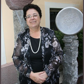 cvetana-legalworld-bg_280x280_crop_478b24840a