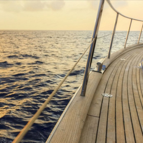 yacht2_280x280_crop_478b24840a