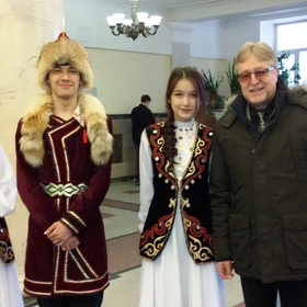 1_280x280_crop_478b24840a