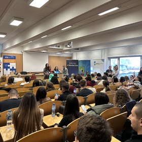 fig1_280x280_crop_478b24840a