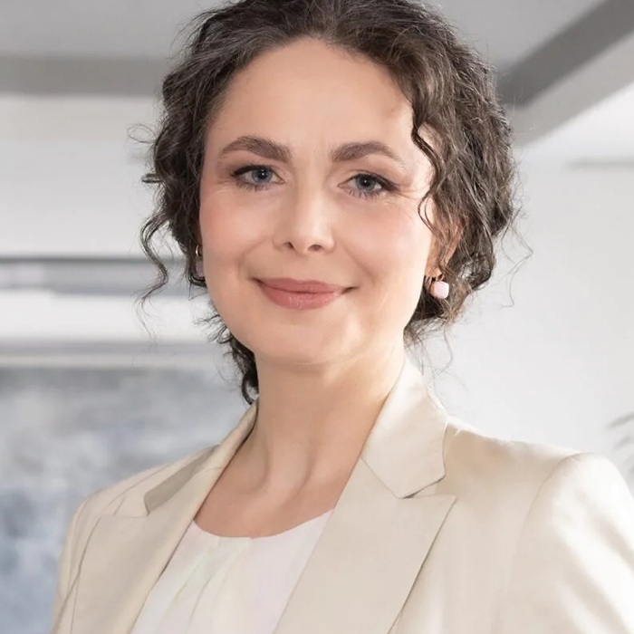 antoaneta-georgieva-forbesbulgaria-com_700x700_crop_478b24840a