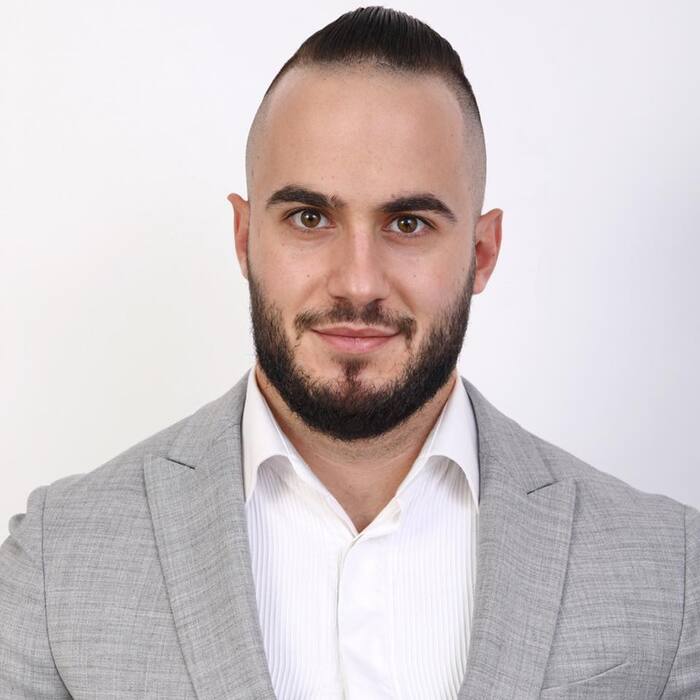 dimitur-petrov-re-go-rehabilitation_700x700_crop_478b24840a