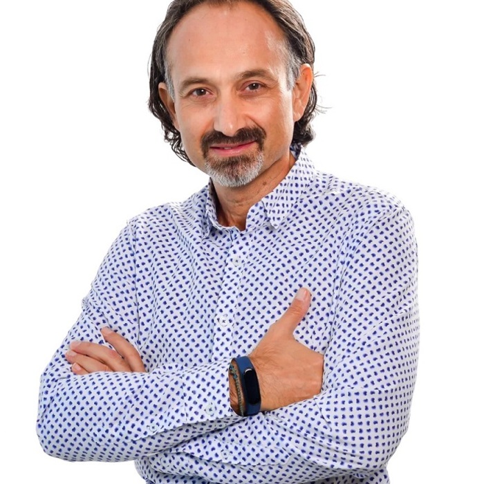 valentin-vasilev-lichen-archiv_700x700_crop_478b24840a