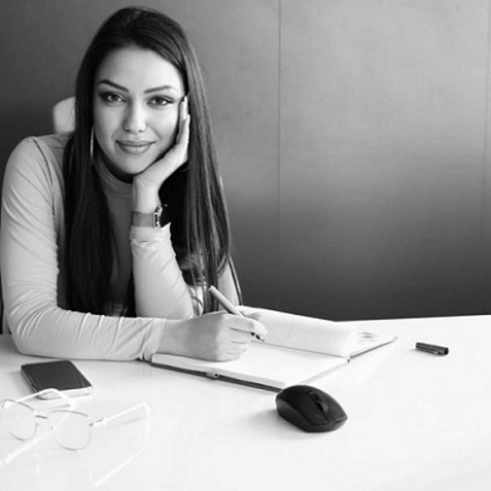 simona-slavova-mebeliinfo_700x700_crop_478b24840a