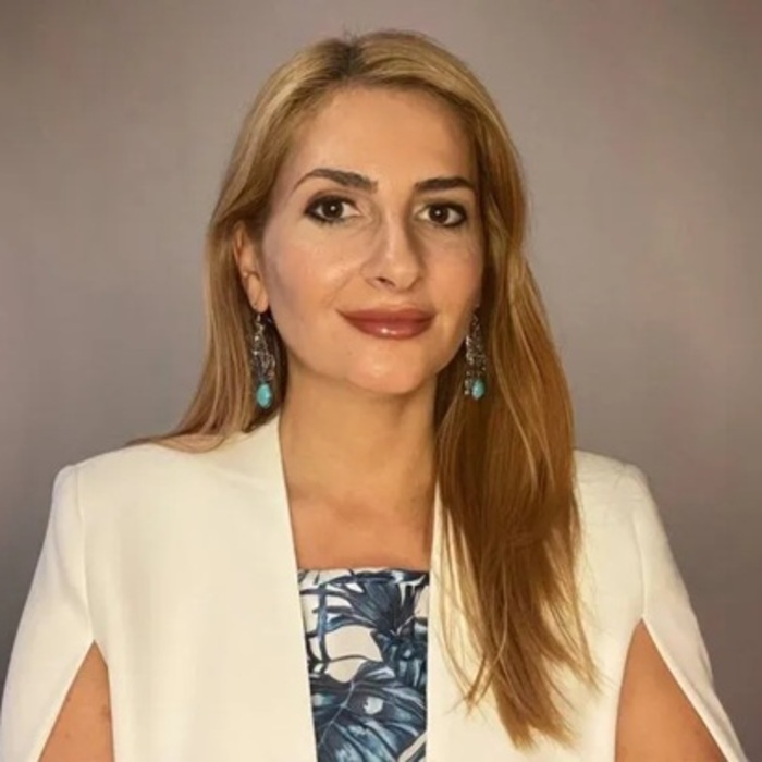 006-forbes_700x700_crop_478b24840a