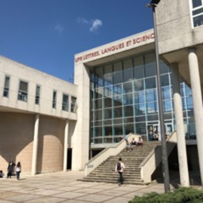 img-9807_700x700_crop_478b24840a