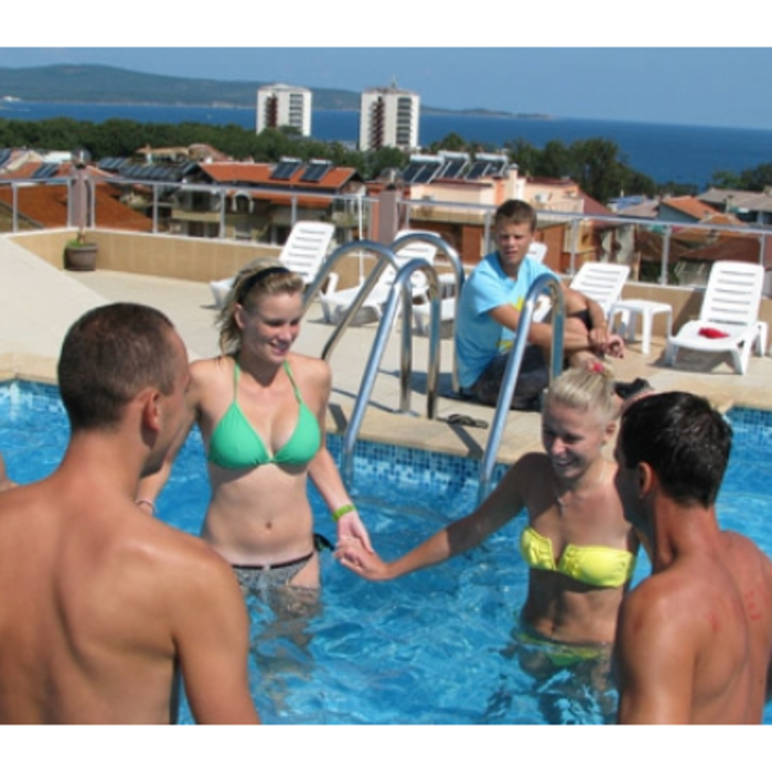 zabavni_700x700_crop_478b24840a