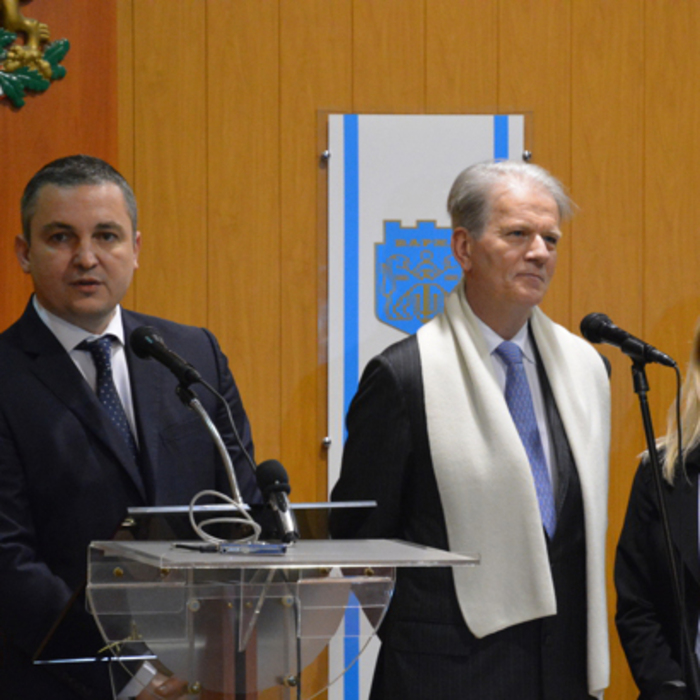 portnih-3_700x700_crop_478b24840a