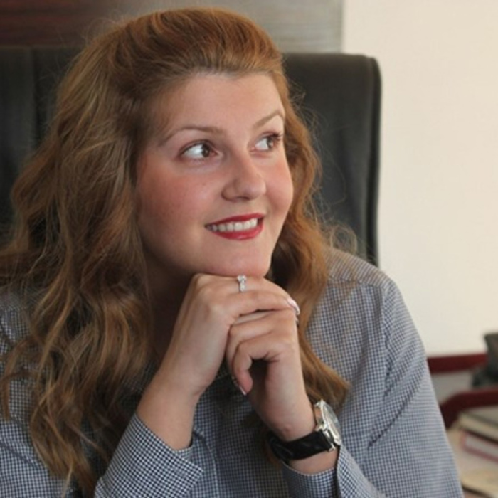 dusterqta_700x700_crop_478b24840a