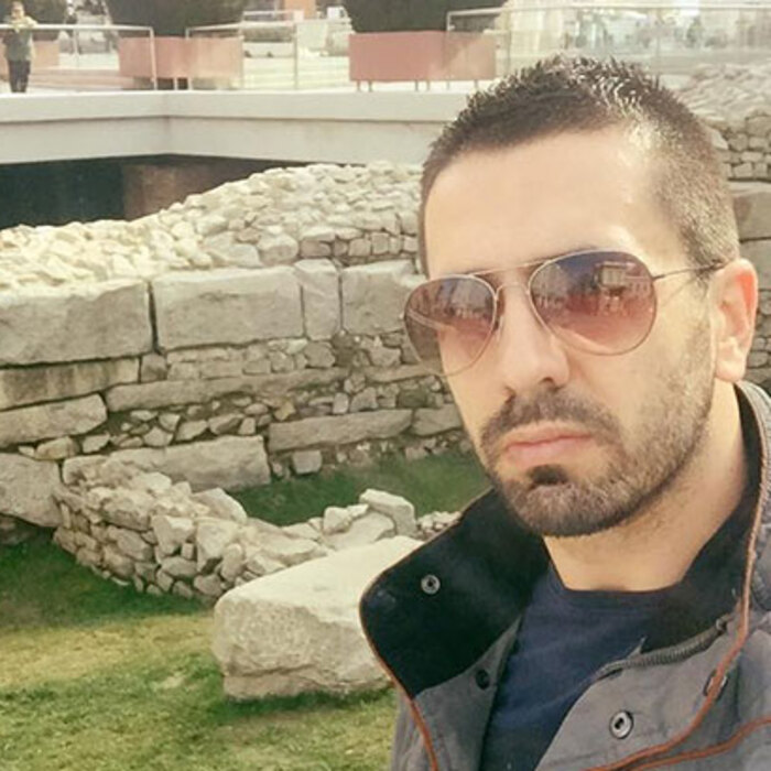 martin-marinov_700x700_crop_478b24840a