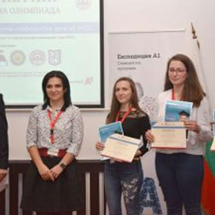 svishtovski-studenti-specheliha_700x700_crop_478b24840a