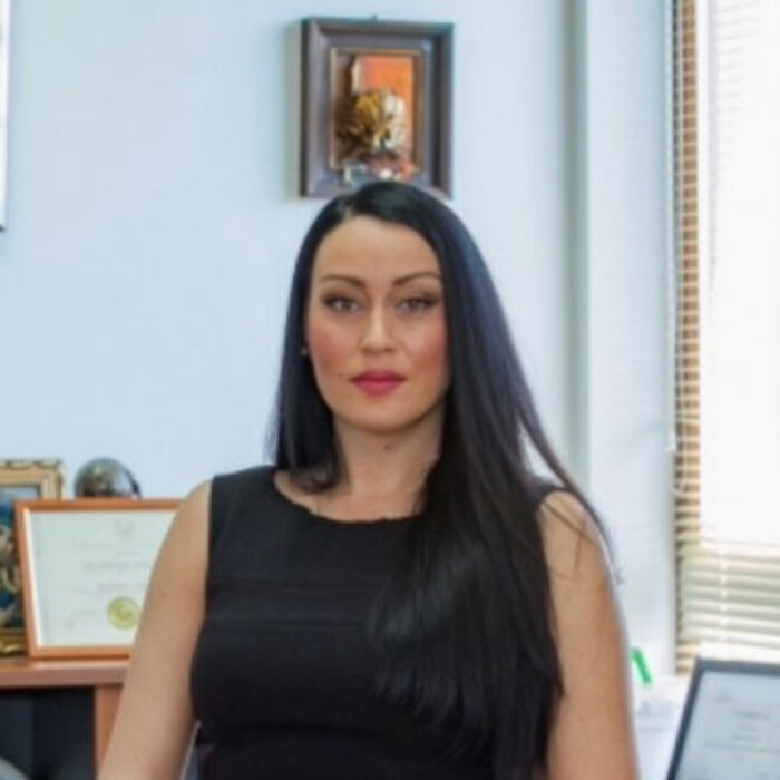 teodora-lazarova-mypr-bg_700x700_crop_478b24840a