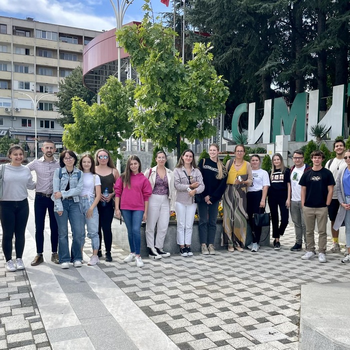 384127445-6790410997646751-6058746192241054471-n_700x700_crop_478b24840a