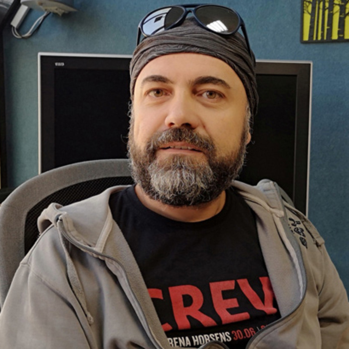 atanas-chopov-darik-radio_700x700_crop_478b24840a