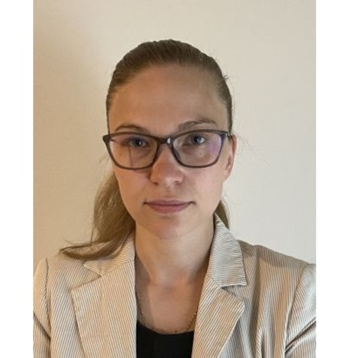 ekaterina-cvetanova-nbu_700x700_crop_478b24840a