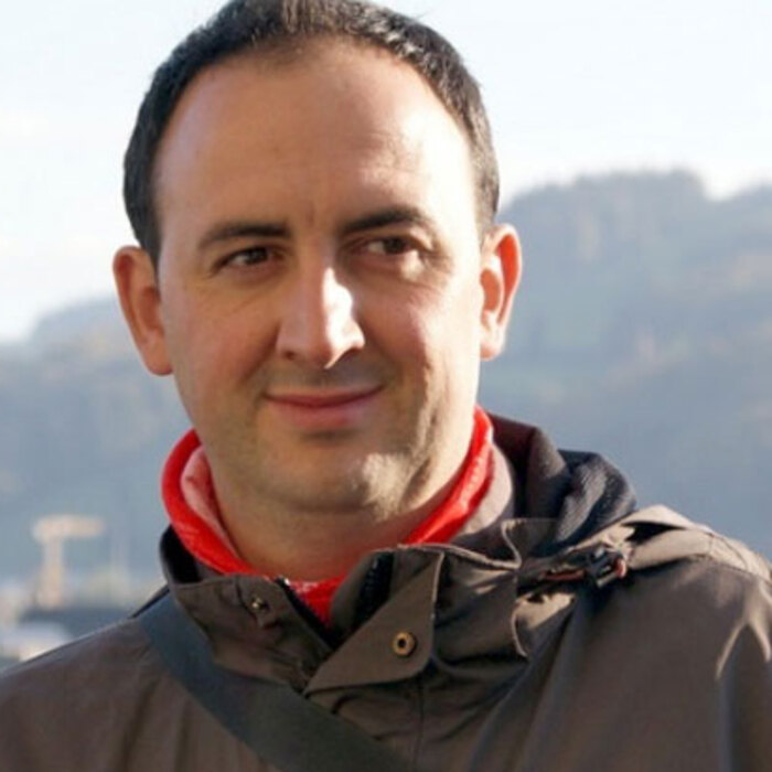 georgi-stefanov-cross_700x700_crop_478b24840a