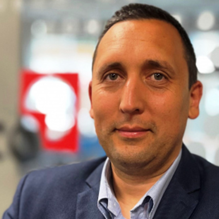 martin-denchev-publics-bg_700x700_crop_478b24840a