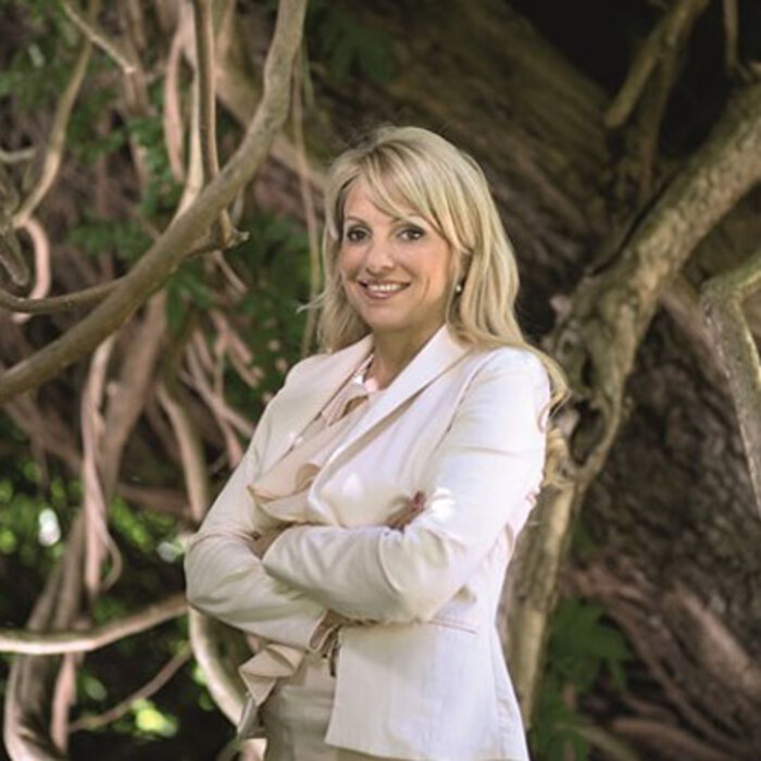 nadq-milanova-mila-bg_700x700_crop_478b24840a