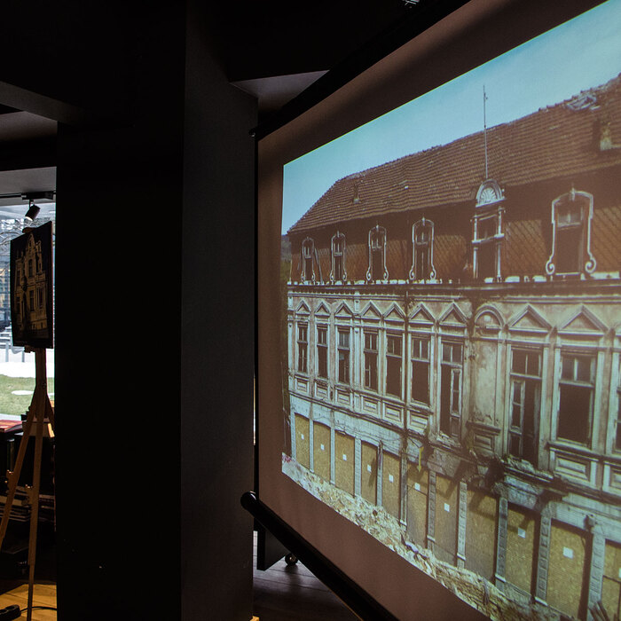 book-melnishka_700x700_crop_478b24840a