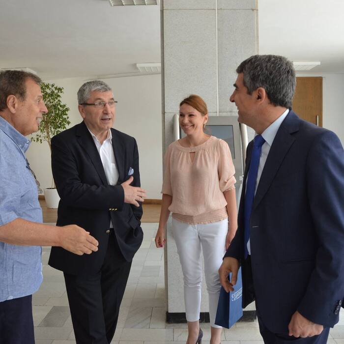 mtumbeva_700x700_crop_478b24840a