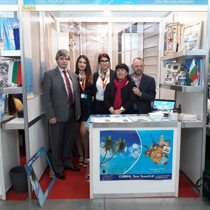 4_700x700_crop_478b24840a