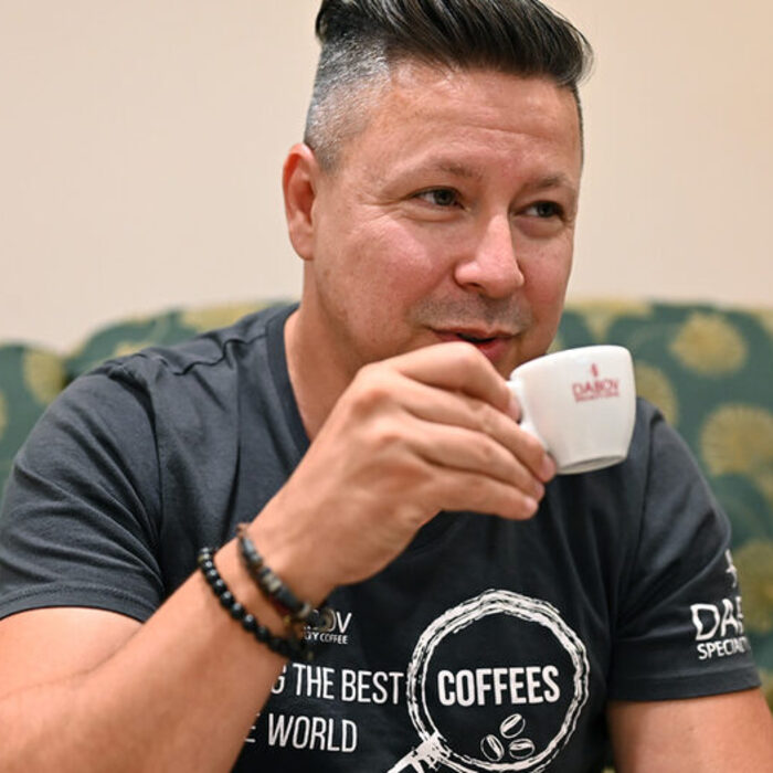 zx952y526-4362900_700x700_crop_478b24840a