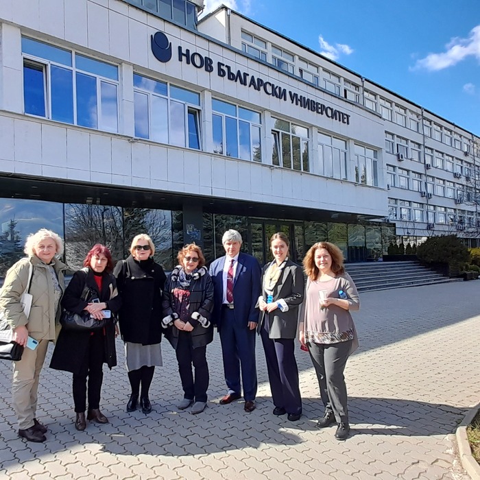 20240320-nbu_700x700_crop_478b24840a