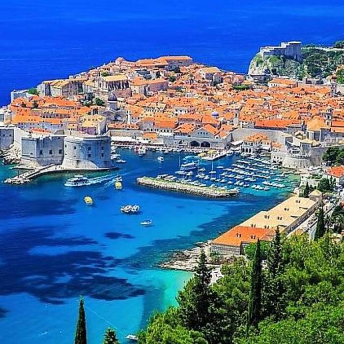 kotor_700x700_crop_478b24840a