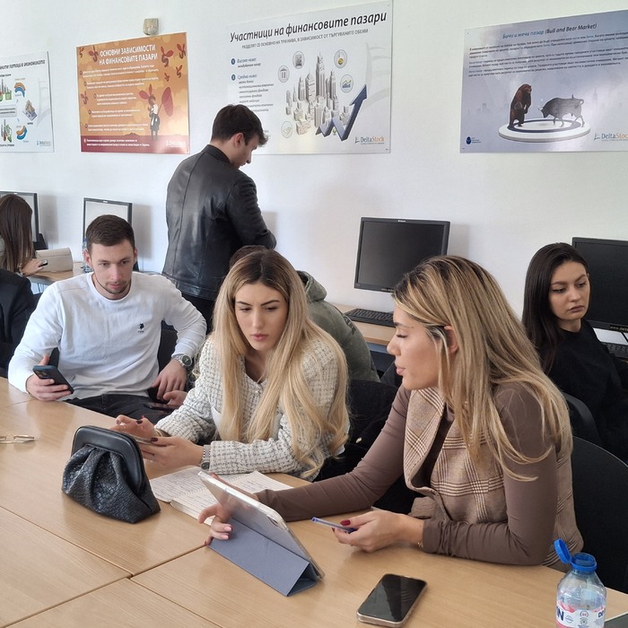 utf33_700x700_crop_478b24840a