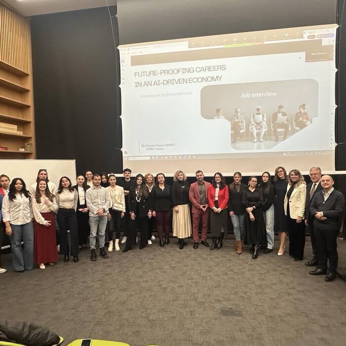 20260121-154108_700x700_crop_478b24840a