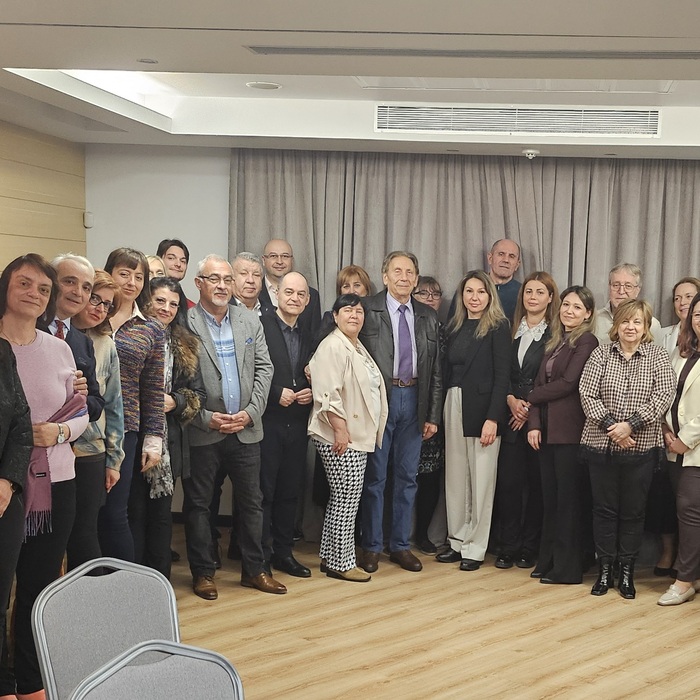 konferencia-solun_700x700_crop_478b24840a