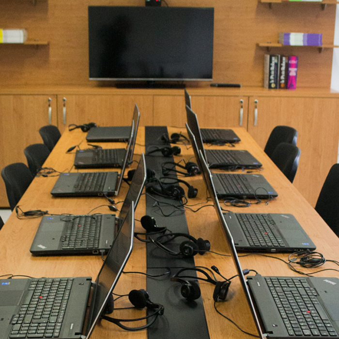 dsc-0103_700x700_crop_478b24840a