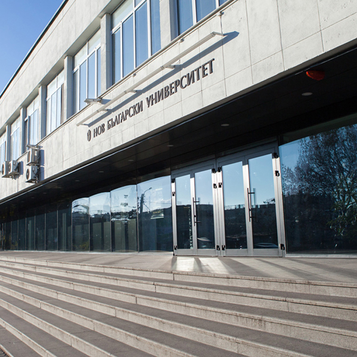 img-0004_700x700_crop_478b24840a